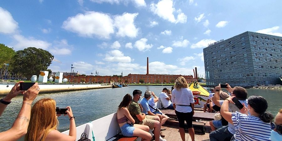 Moliceiro boat tour